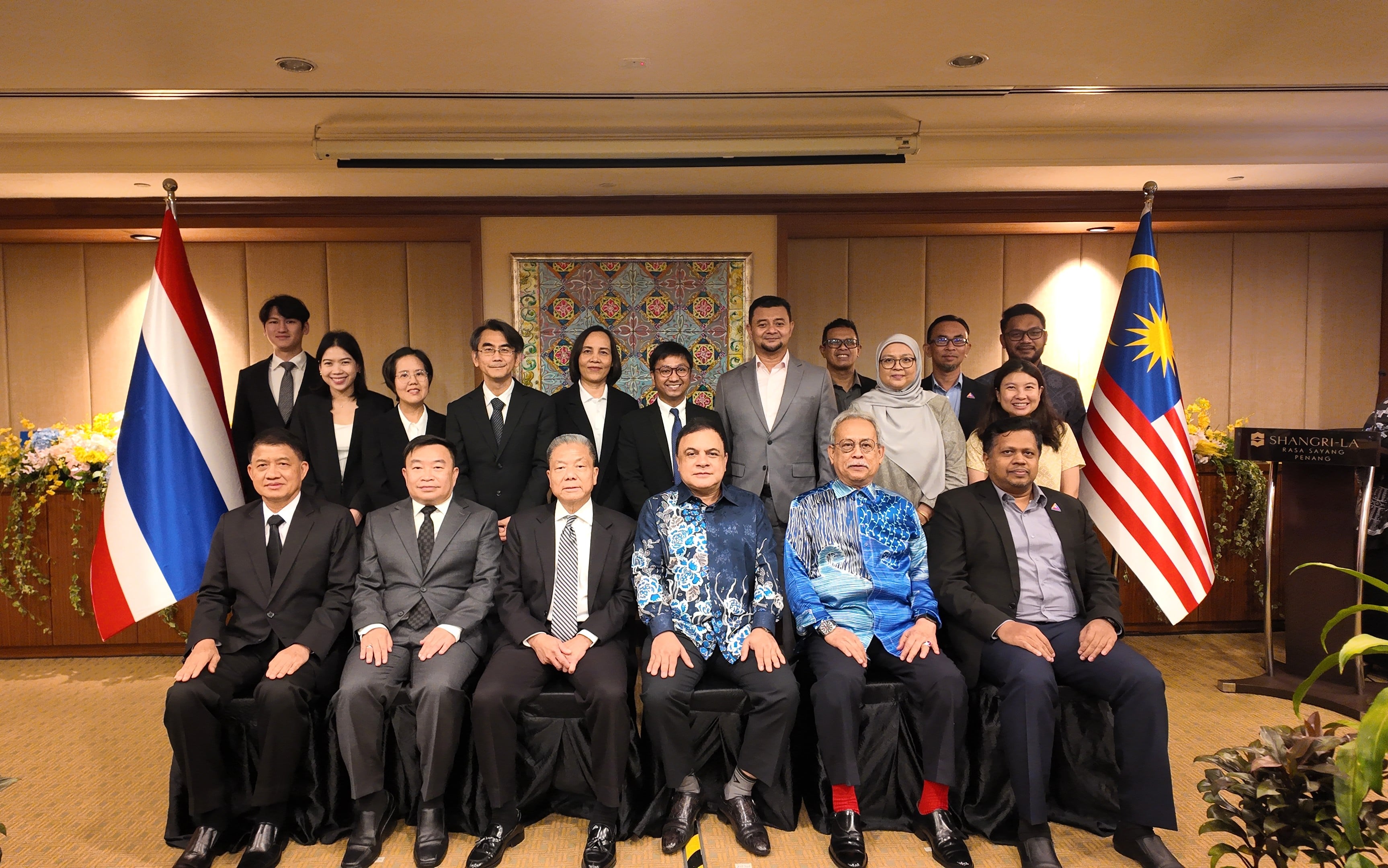 ประธาน กสทช. ประชุมหารือทวิภาคีร่วมกับหน่วยงาน MCMC มาเลเซีย ครั้งที่ 2 ยกระดับความร่วมมือปราบปรามภัยออนไลน์ข้ามพรมแดนและนโยบายคลื่นความถี่ ณ เมืองปีนัง ประเทศมาเลเซีย