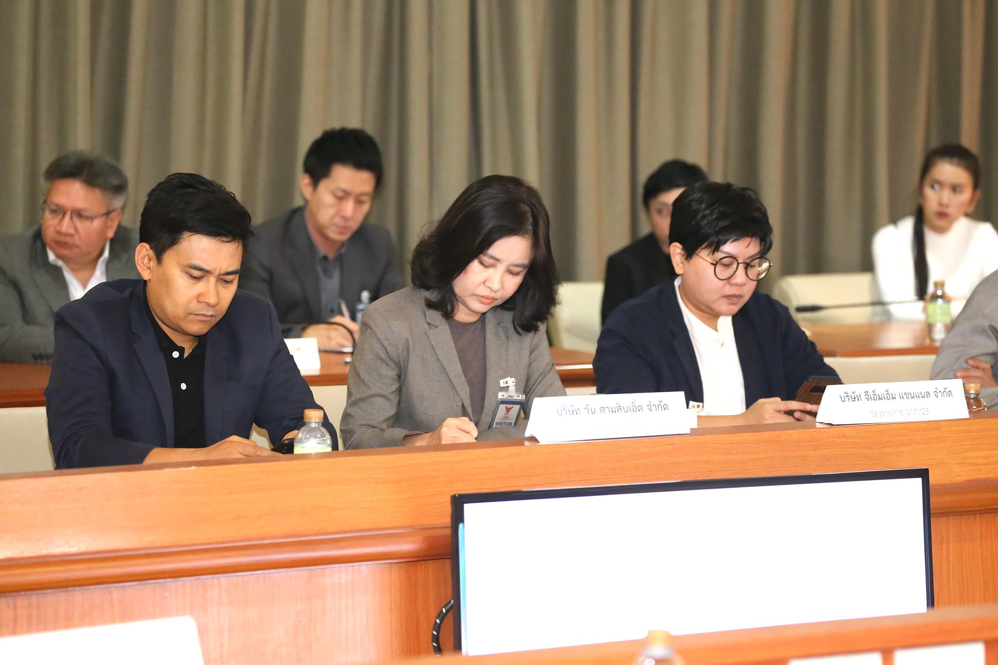 06.jpg
