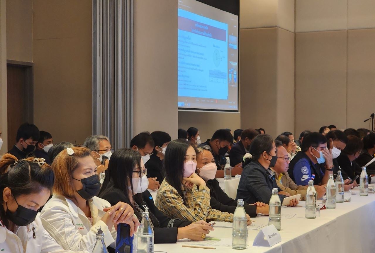 06.JPG