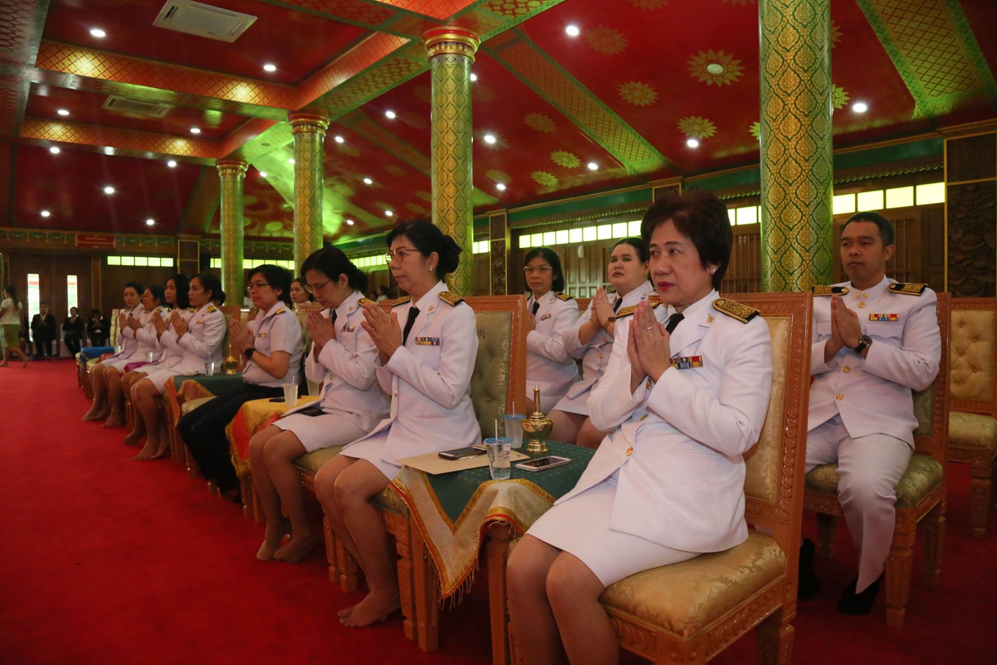 19.jpg