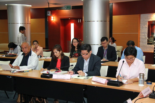 09.jpg