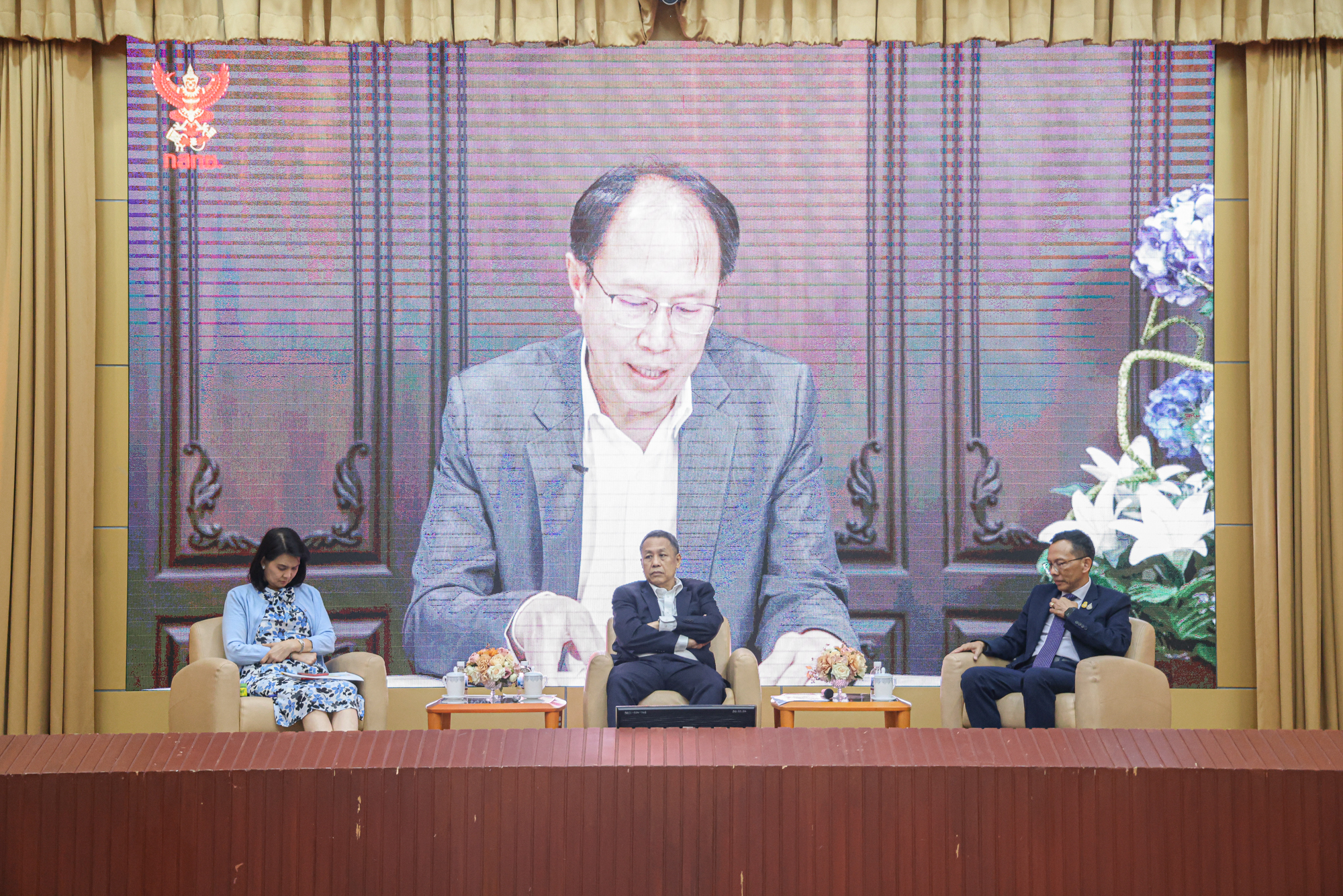 05.jpg