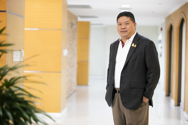 T-ไตรรัตน์-แนวนอน-เวปไซต์-(1).jpg