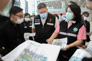 สำนักงาน กสทช. ลงพื้นที่สำรวจการวางระบบโทรคมนาคมสำหรับโรงพยาบาลสนามเพื่อเป็นศูนย์ฉีดวัคซีนกลาง ณ สถานีกลางบางซื่อ 