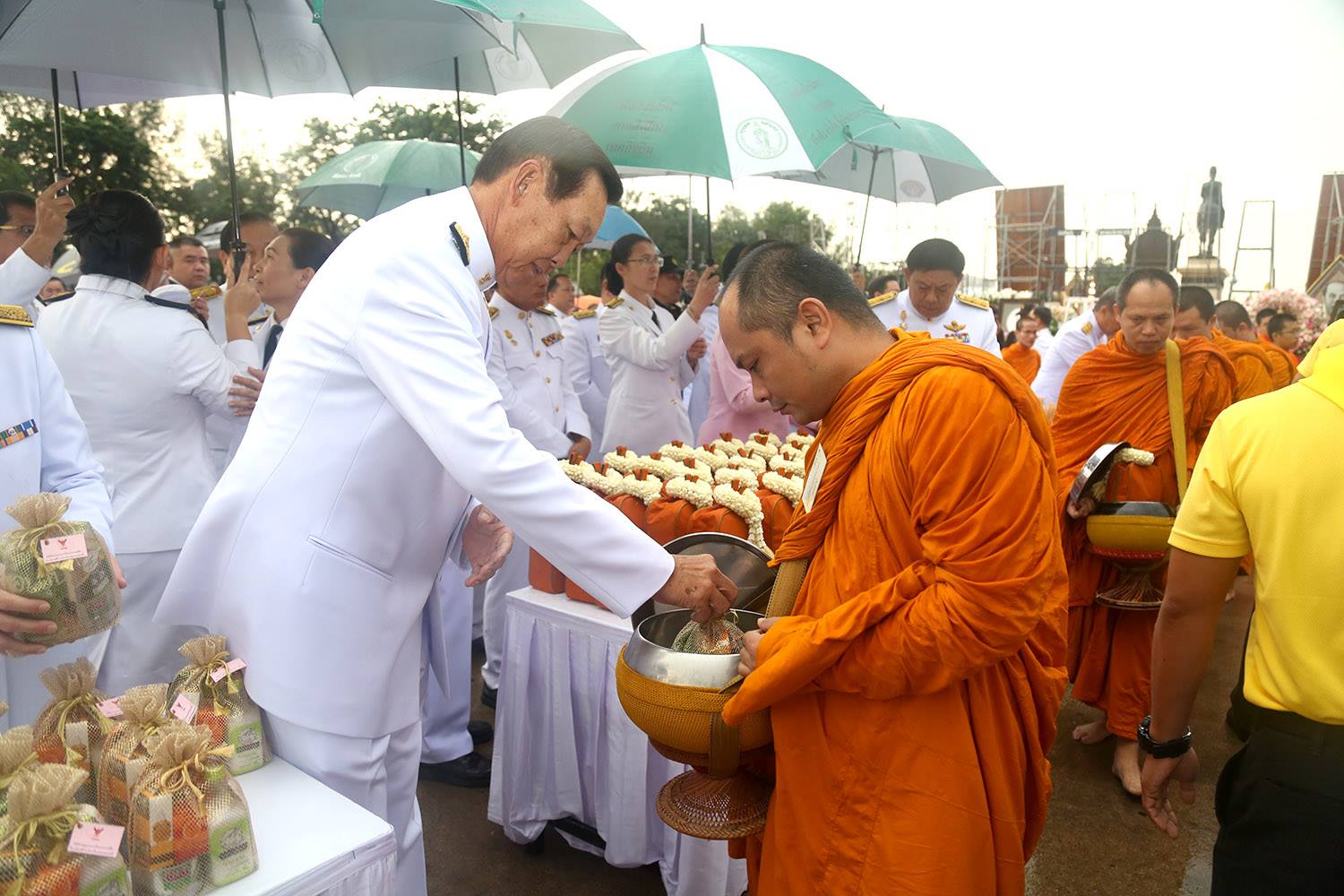 03-(1).jpg