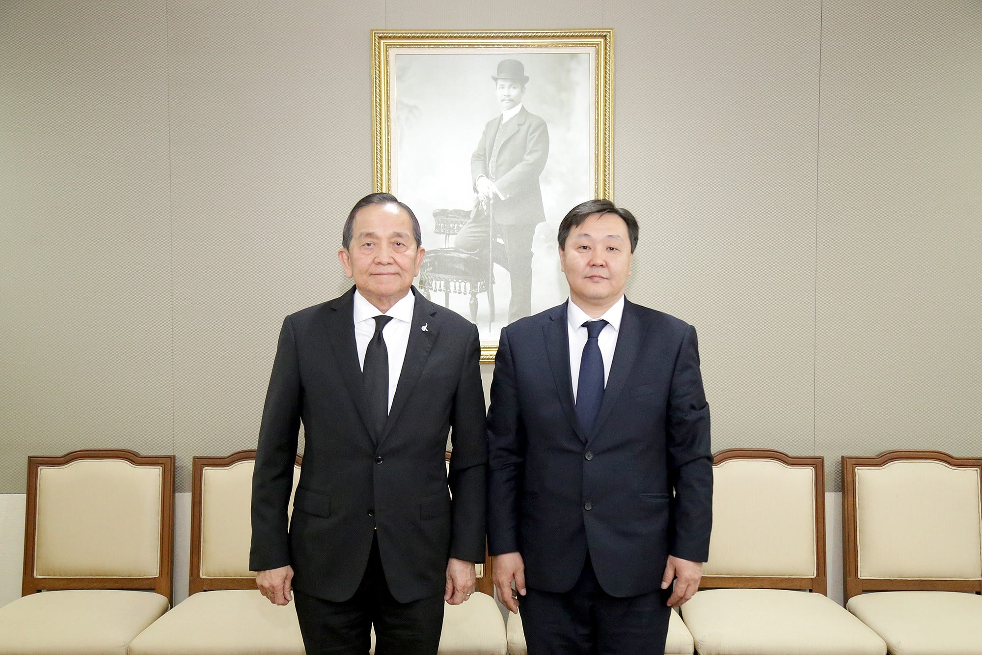 03.jpg