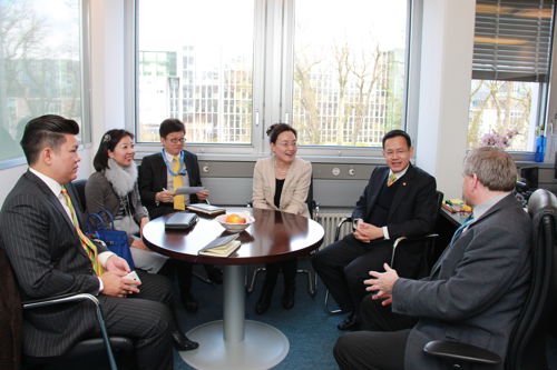 "สุทธิพล” บุกนครเจนีวา หารือเครียด ITU - WTO