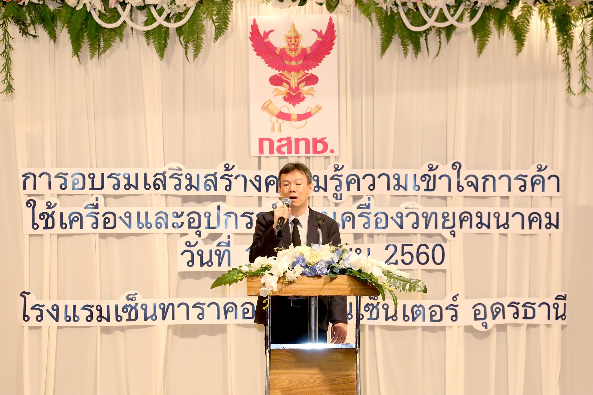 01.jpg